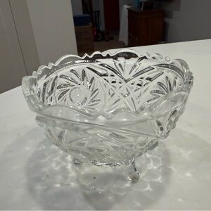 Vintage Crystal Décor Set – Footed Bowl & Tall Vase – Starburst Pattern